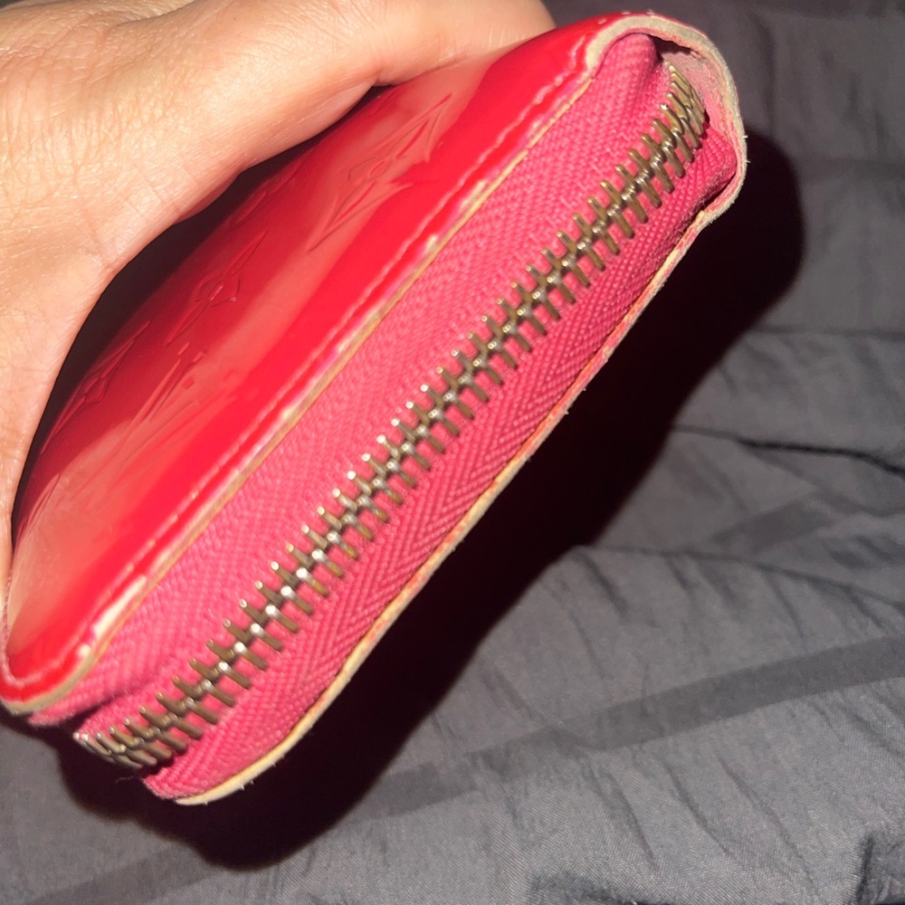 Louis Vuitton Cherry Red Vernis Embossed Wallet vintage - Picture 5 of 16